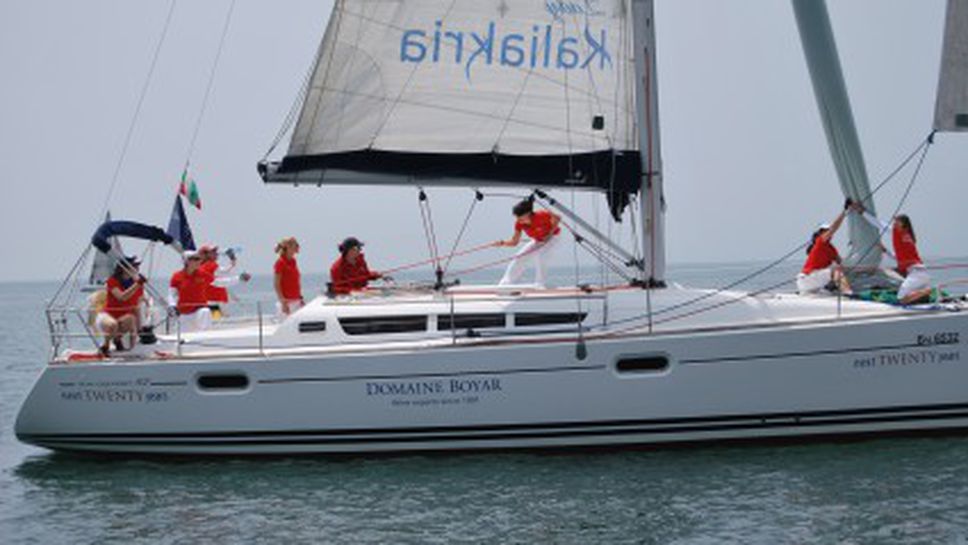 Сани Жекова и Весела Лечева стават ветроходци за ден на Kaliakria Cup 2013