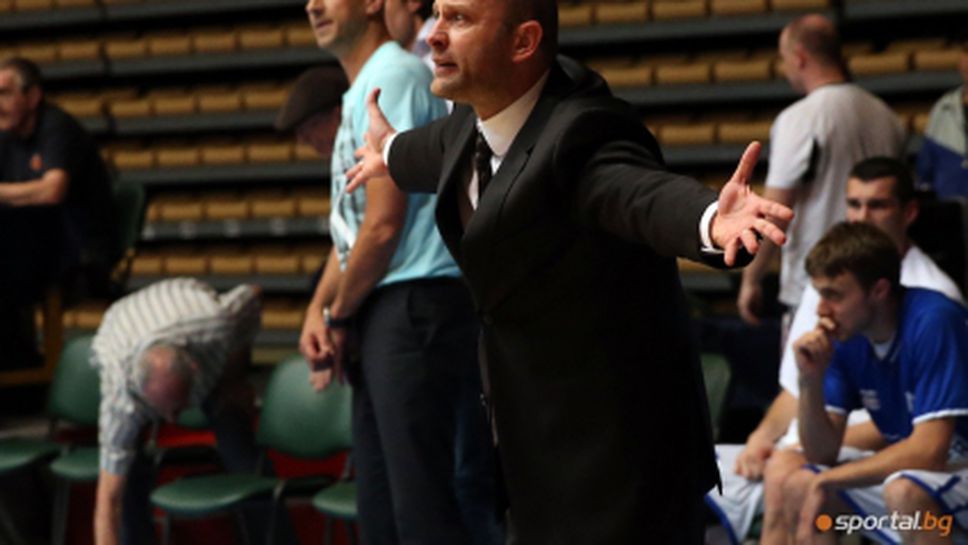 Папазов: Младите остават в полезрението