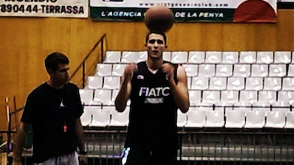 Роден национал тренира с елитен испански тим