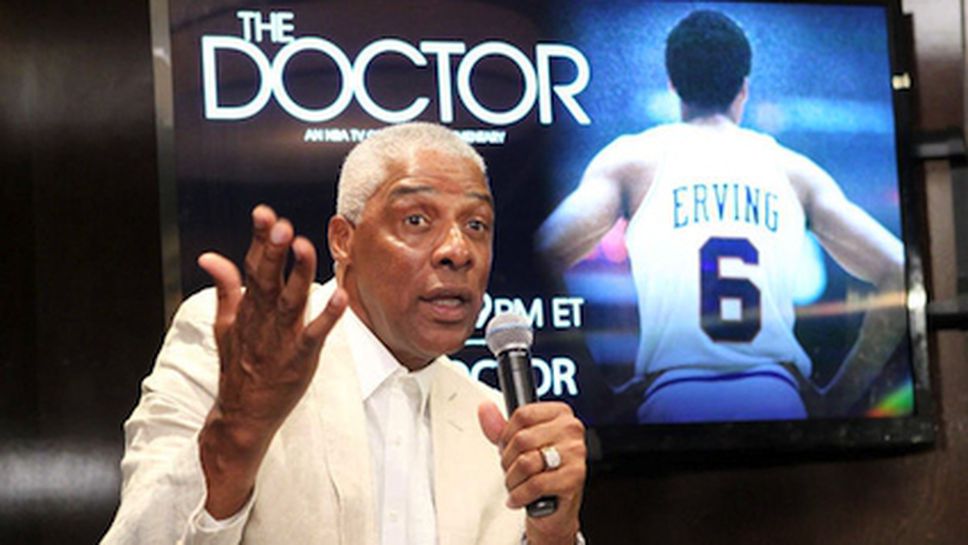 "Доктор Джей" забива и на 63 (видео)