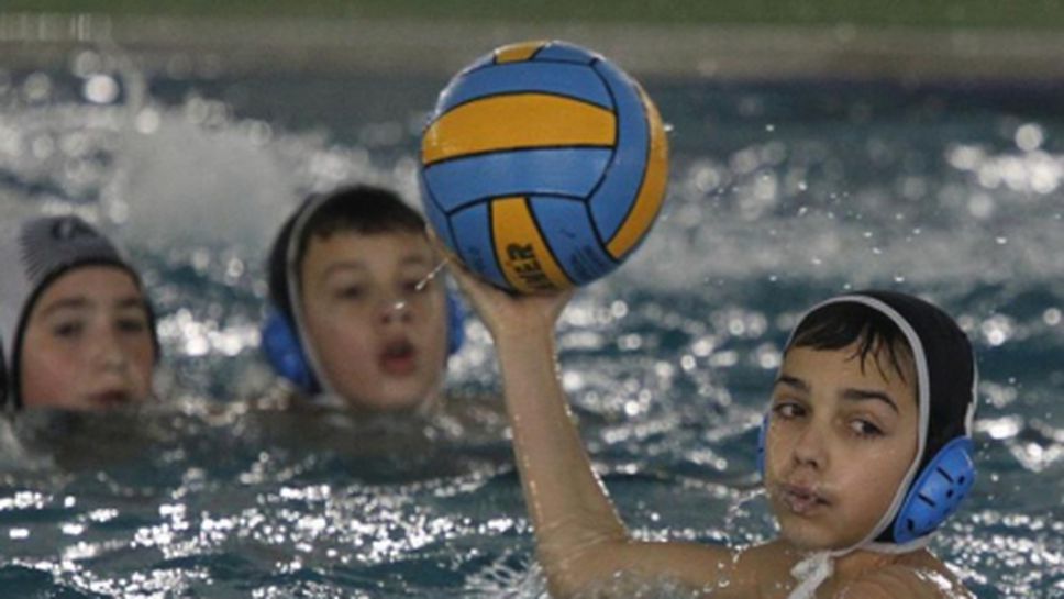 Сборен детски отбор заминава на световно по водна топка