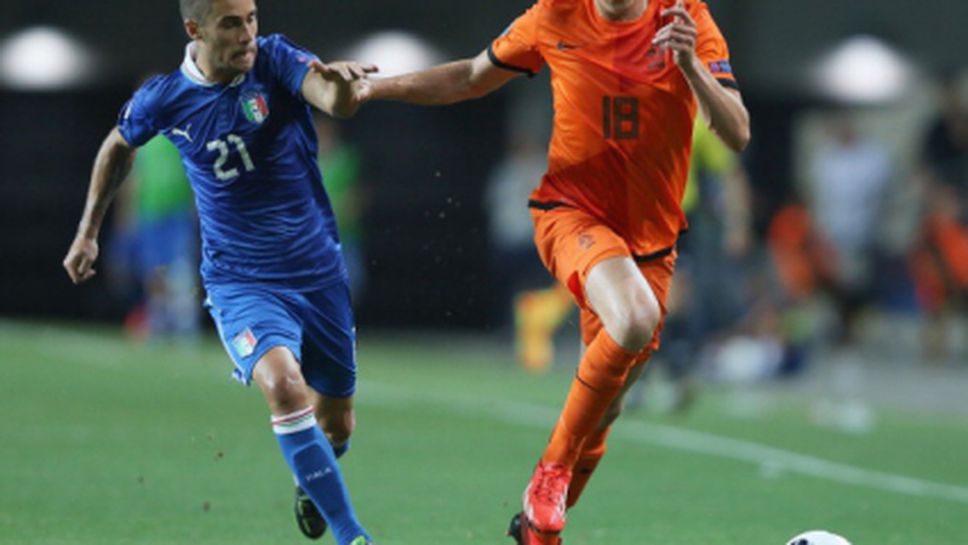 Ман Юнайтед в спор с Челси за холандски талант
