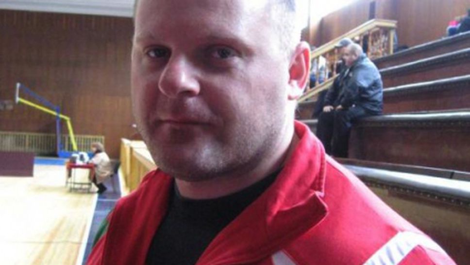 Българин прави фурор с европейска и световна титла за месец