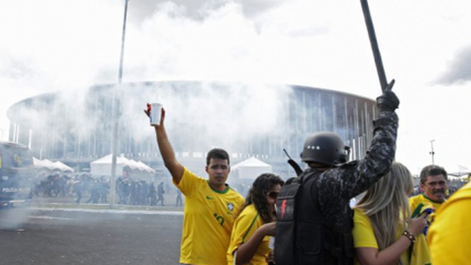 Двама ранени преди Бразилия - Мексико