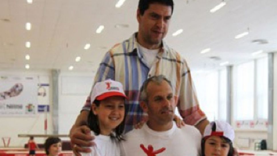 Волейболни звезди помагаха на столичани за 8-ото издание на „Живей активно”