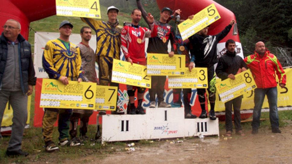 Англичани доминираха в Боровец на най-авторитетното състезание по планинско колоездене