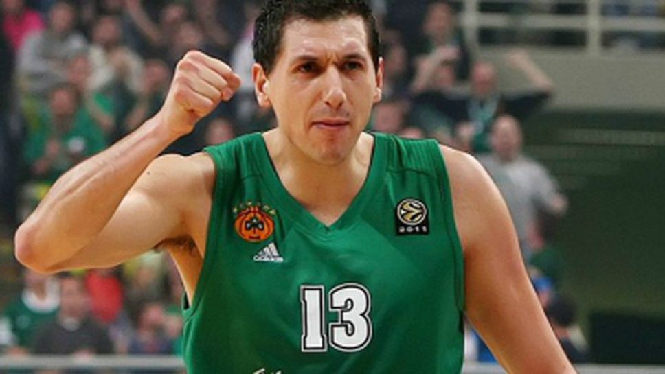 Легендата Диамантидис остава в ПАО до 2016