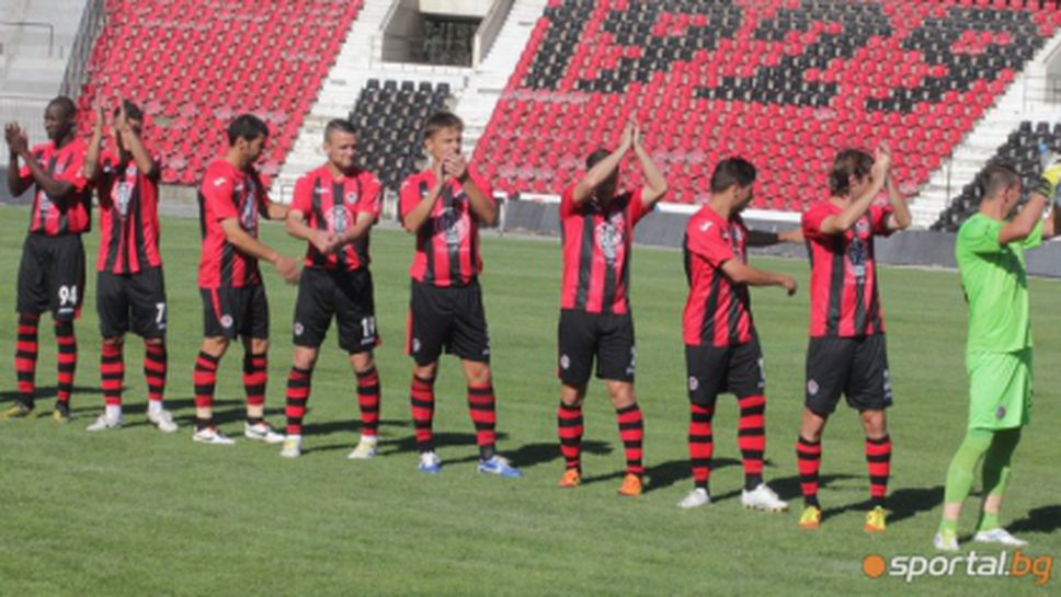 Футболна среща в памет на Начко Михайлов