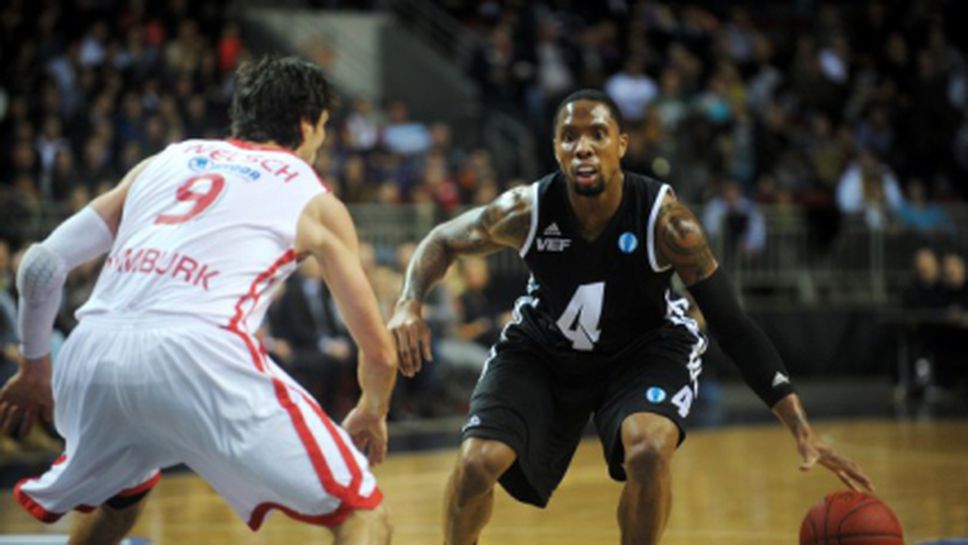 Ърл Роулънд вече е играч на Банвит