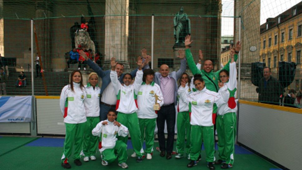 Плевнелиев поздрави "Отбора на надеждата"