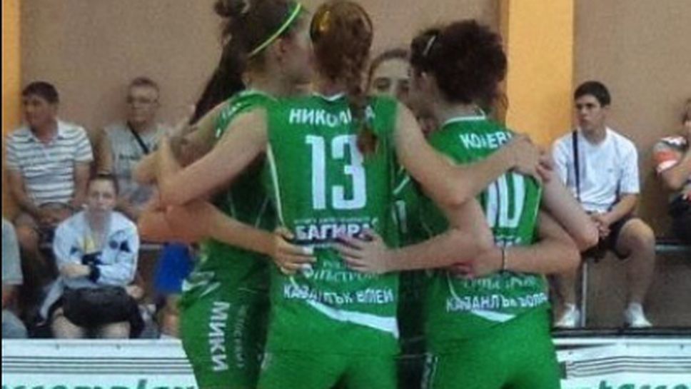 Казанлък Волей изпуска за малко медали при девойките младша, отново пада с тайбрек от "Звезди 94"