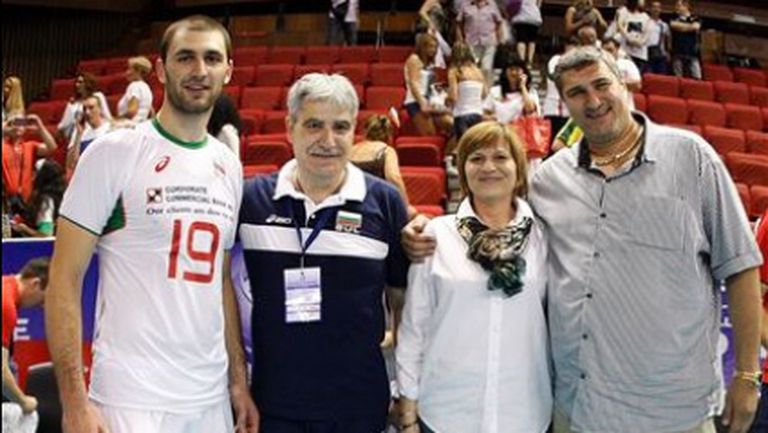 Министър Георгиева: Волейболистите показаха, че са бойци