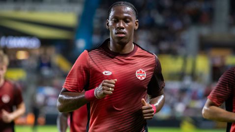 Джонатан Дейвид има договорка с Ювентус, но агентите му могат да провалят трансфера