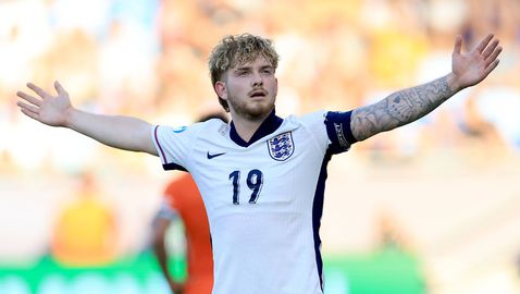 Два гола на Харви Елиът класираха Англия на ЕВРО 2025 до 21 години