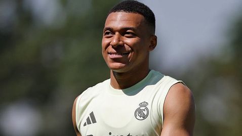 Добра новина за Реал Мадрид, отслабналият Мбапе поднови и отборни тренировки