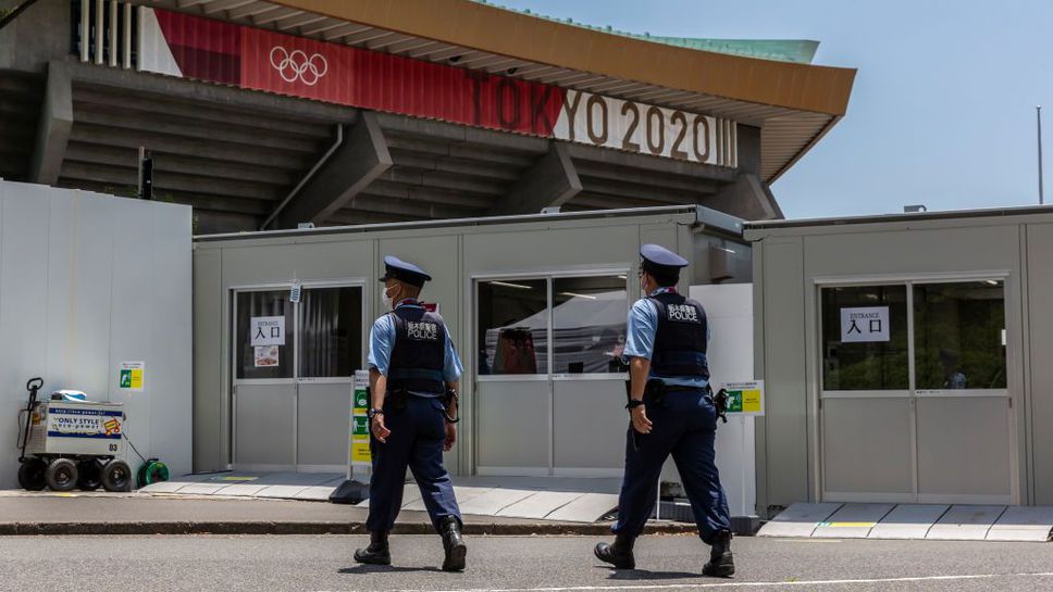 Японската полиция арестува мъж за хвърляне на листовки против Олимпийските игри в метрото в Токио