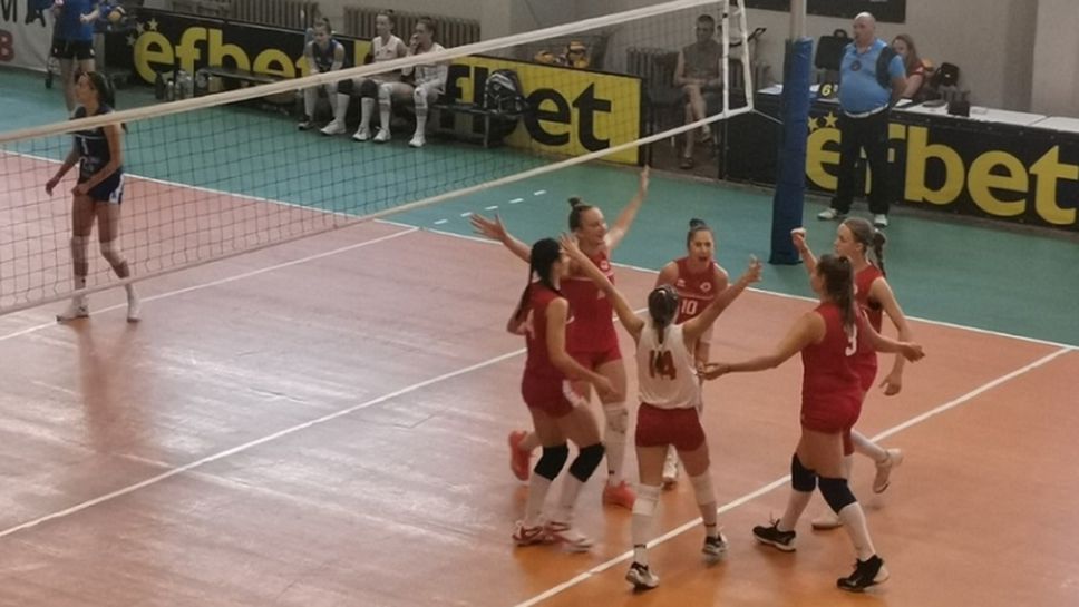 ЦСКА спечели дербито с Левски, изправя се срещу Марица на финала при кадетките🏐