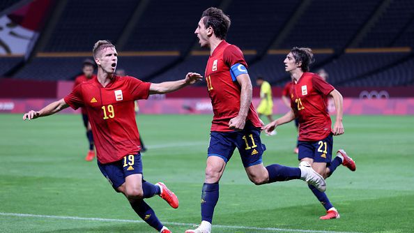 Испания записа първа победа във футболния турнир при мъжете