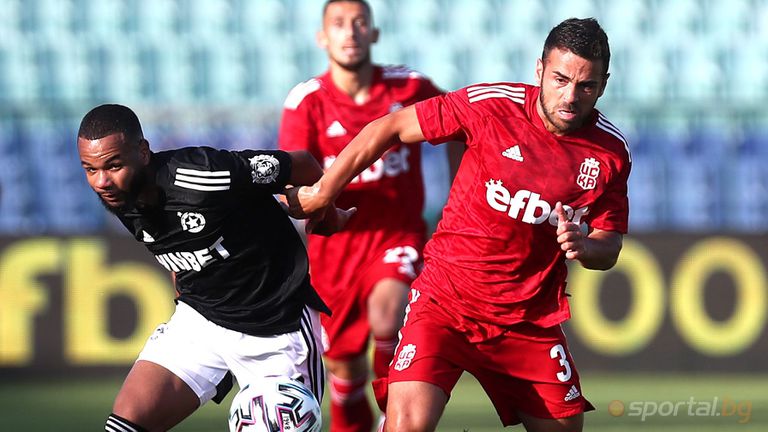  ЦСКА 1948 се раздели с умел бранител 