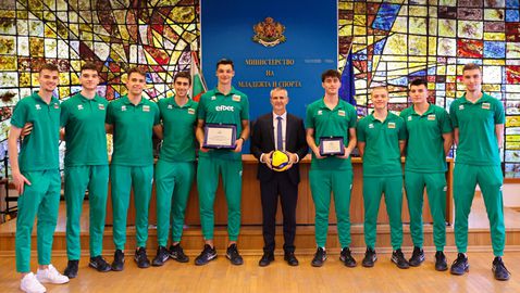 Министърът на спорта се срещна с третите в света