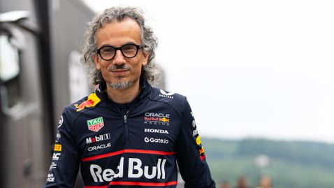  Новият началник на Ред Бул: Нуждаем се от магията на Макс на пистата 