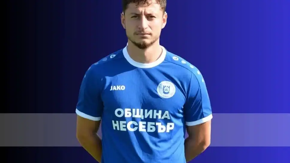 ОФК Несебър взе Стефан Статев и французин