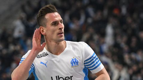  Ювентус завърши прехвърлянията на Милик и Паредес 