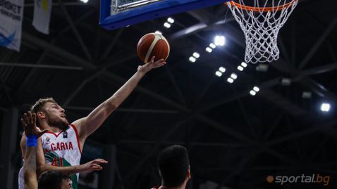  Везенков изведе България към триумф в първия формален тест преди ЕвроБаскет 2022 