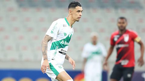  Лудогорец договаря за бразилски бранител 