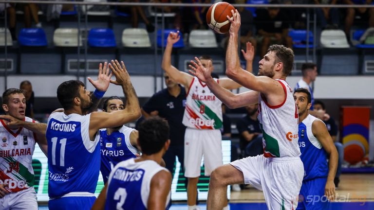 Мъжкият национален отбор на България по баскетбол продължи успешното си