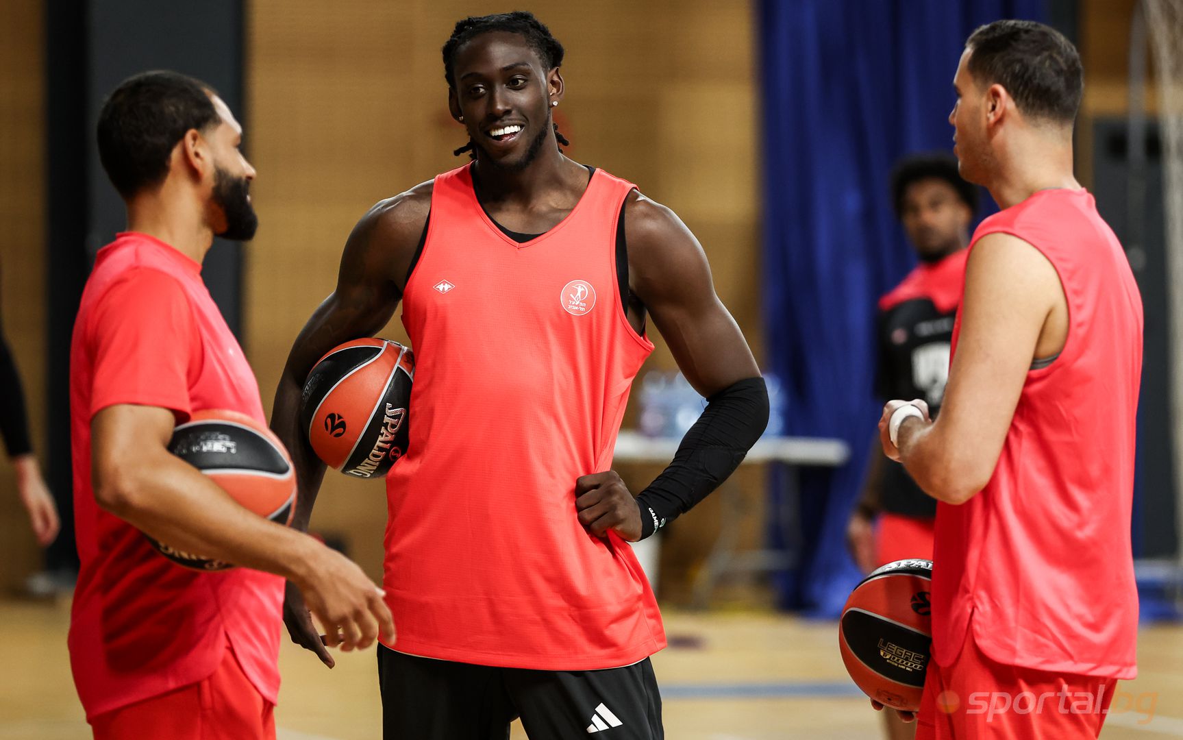 Тренировка на Апоел Тел Авив