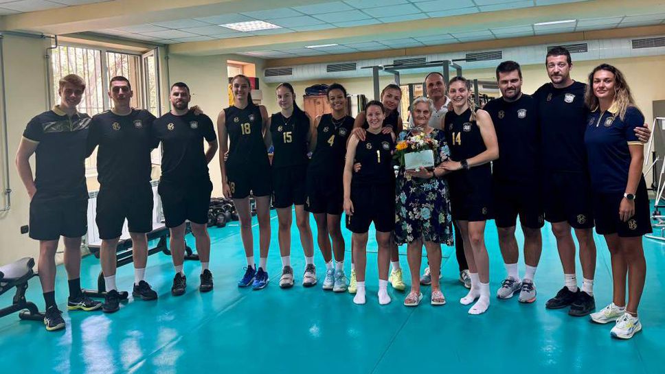 Отборът на Марица Пловдив допусна поражение с 2 3 гейма от