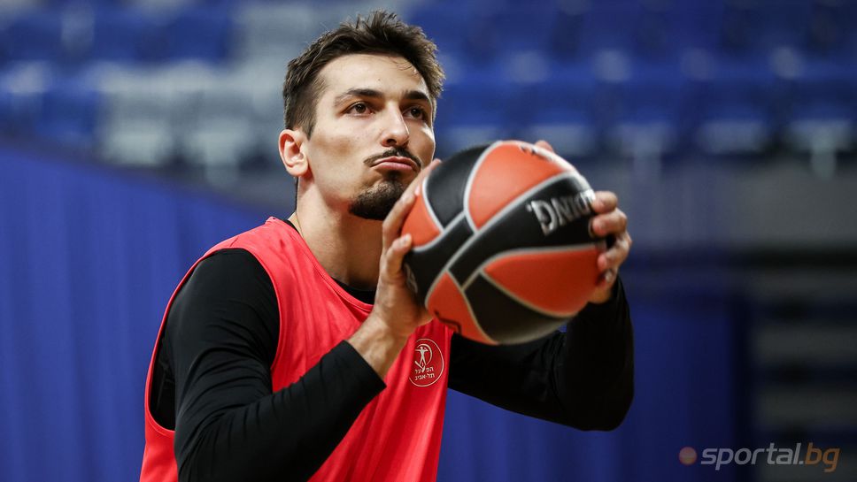 Борислав Младенов изигра силен мач при победа на Виена в