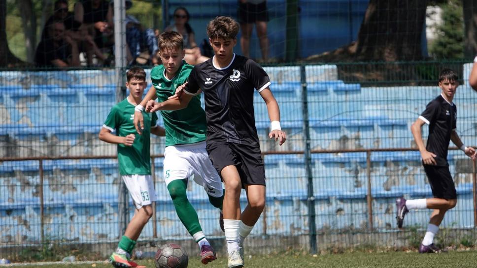 Национал и Дунав поделиха точките при U16