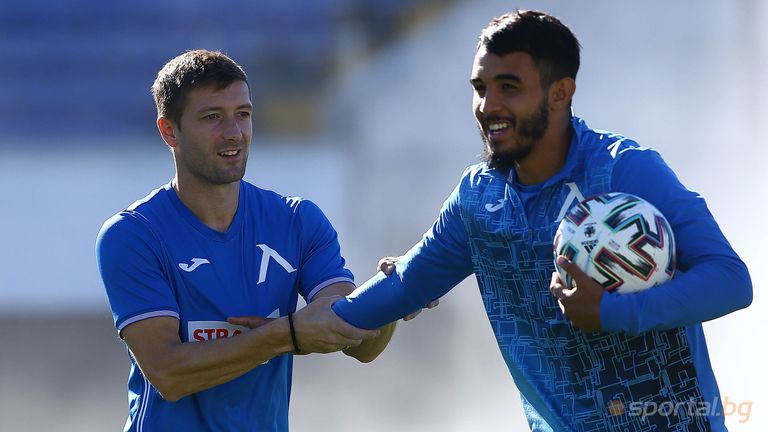  Левски 0:0 Септември, Божинов води офанзива на гостите 