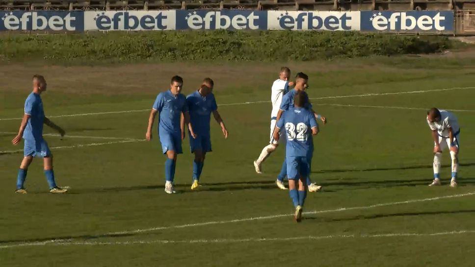 Младият Стрински направи 4:0 в полза на "сините" от София