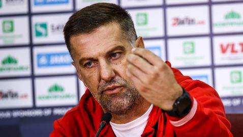 Младен Кръстаич говори преди мача с Черна гора 
