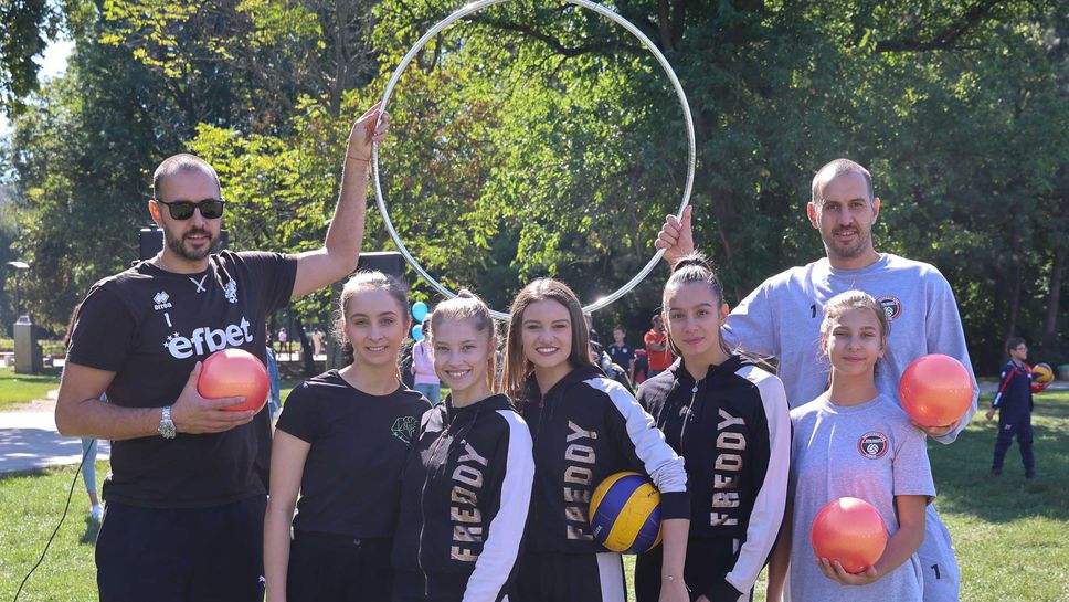 Волейболна академия “Стойчев-Казийски” събра куп знаменитости на волейболен фестивал