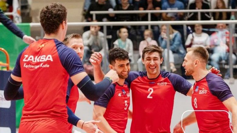 Денис Карягин с 12 точки и MVP при дебюта си за ЗАКСА