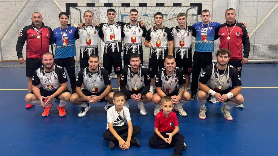 Локомотив (Горна Оряховица) стартира защитата на титлата си с тежко гостуване във Варна