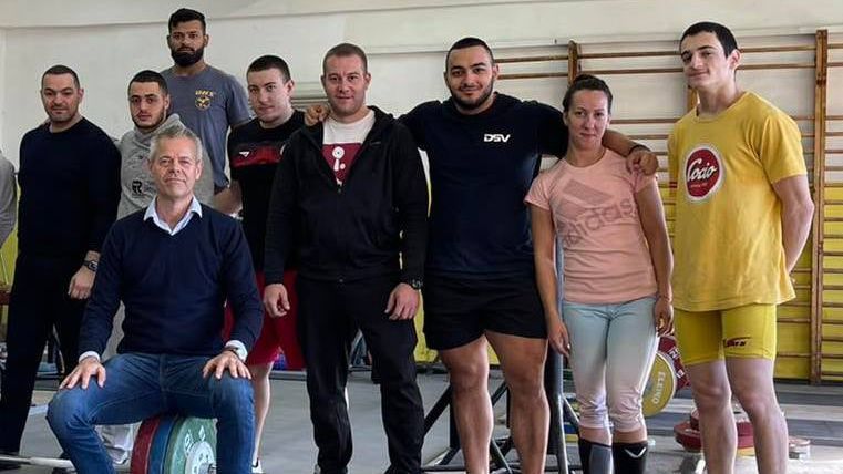 Шведска фирма ще спонсорира българските щангисти