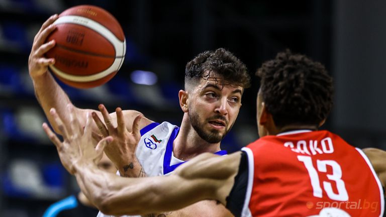 Гардът на Рилски спортист Деян Карамфилов сподели мнението си след