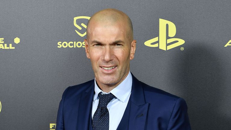 Легендата на Реал Мадрид Зинедин Зидан няма намерение да се