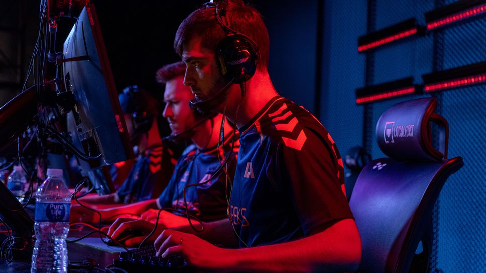 shox отново е в търсене на отбор