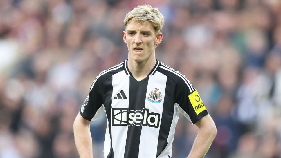 Новият договор на Гордън с Нюкасъл намалява „ненужния шум“, каза Еди Хау