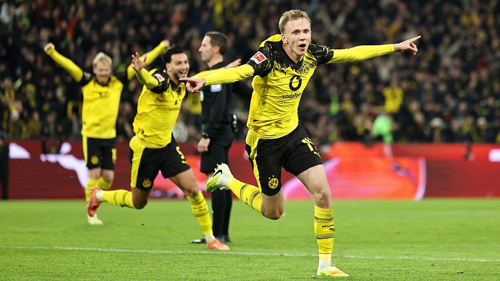 Борусия (Дортмунд) изтръгна драматична победа в последните секунди над Кьолн