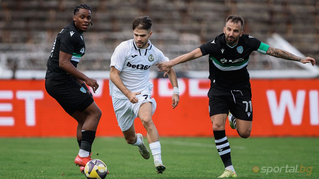 Левски си хареса халф от Славия