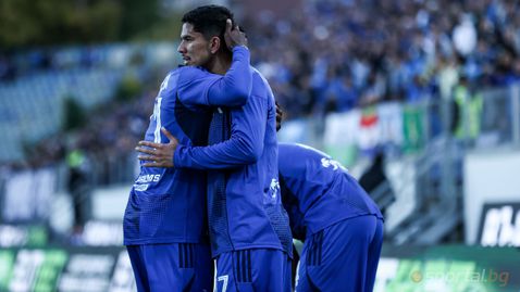  Хулио Веласкес умува за Куршума 