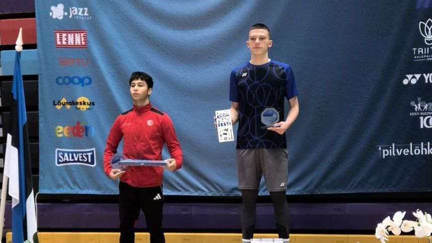 Теодор Митев спечели титлата на международния турнир по бадминтон за