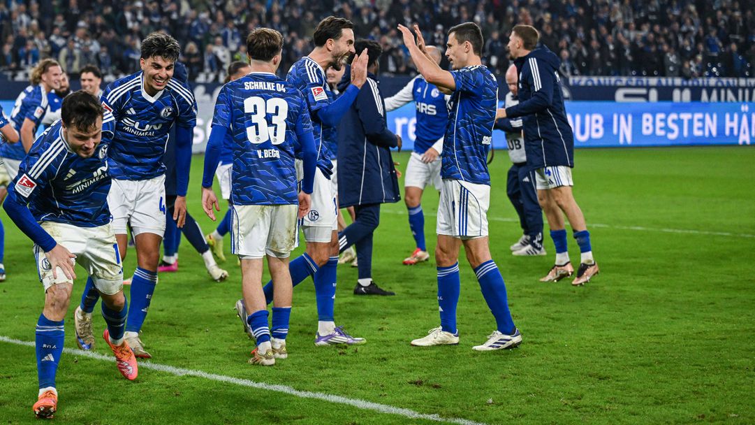 Шалке 04 окупира върха с победа срещу отбора на Нюрнбергер